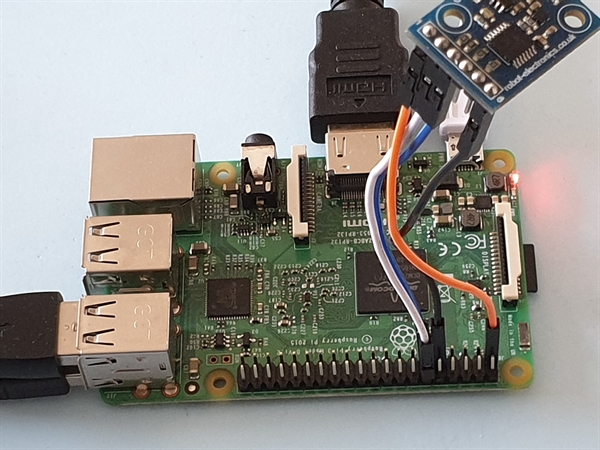 Raspberry Pi 3 + CMPS14 compass