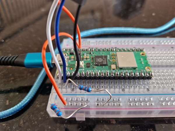 Raspberry Pi Pico W with CMPS14 compass