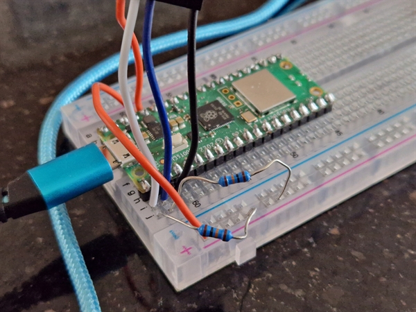 Raspberry Pi Pico W with CMPS14 compass