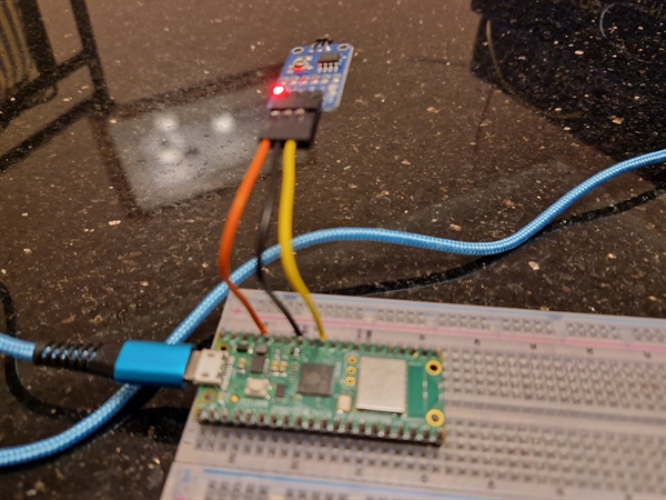 Raspberry Pi Pico W connected to a Hall sensor