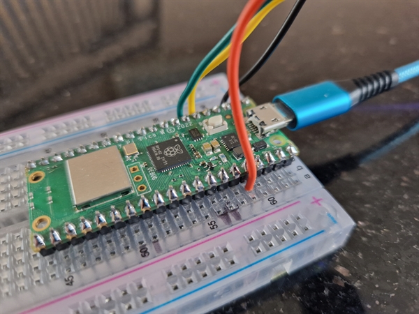 Raspberry Pi Pico W with GPS processed data