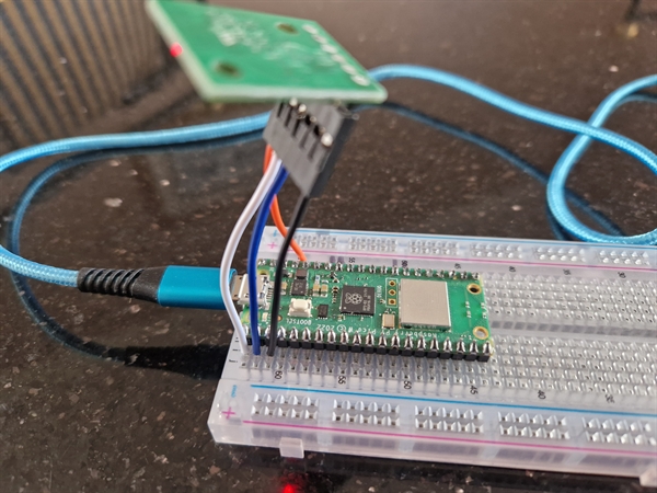 Raspberry Pi Pico W scanning the i2c network