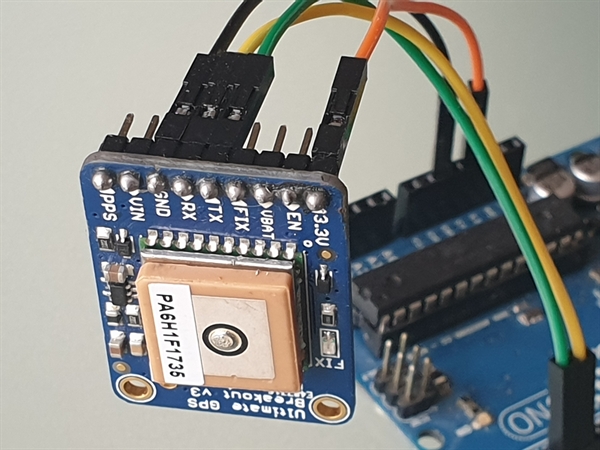 Arduino Uno + Adafruit Ultimate GPS